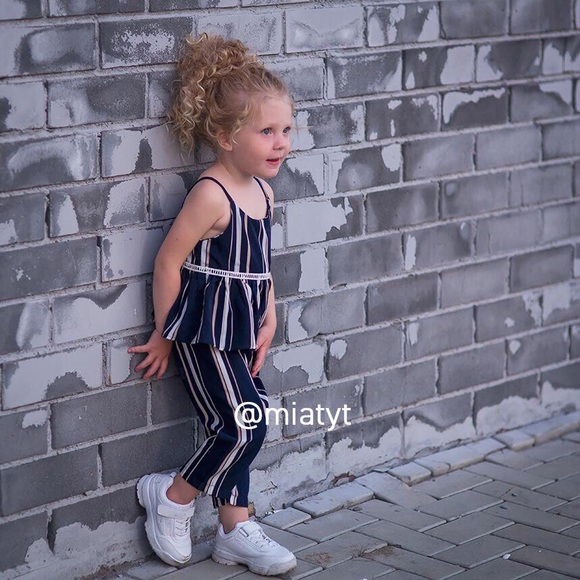 🎉NEW ARRIVAL🎉Loose Striped two piece outfit - Picture 8 of 8